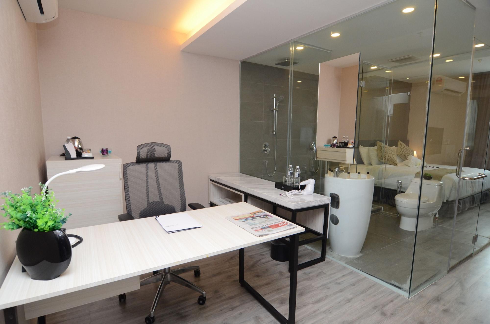 The Leverage Business Hotel Johor Bahru Extérieur photo