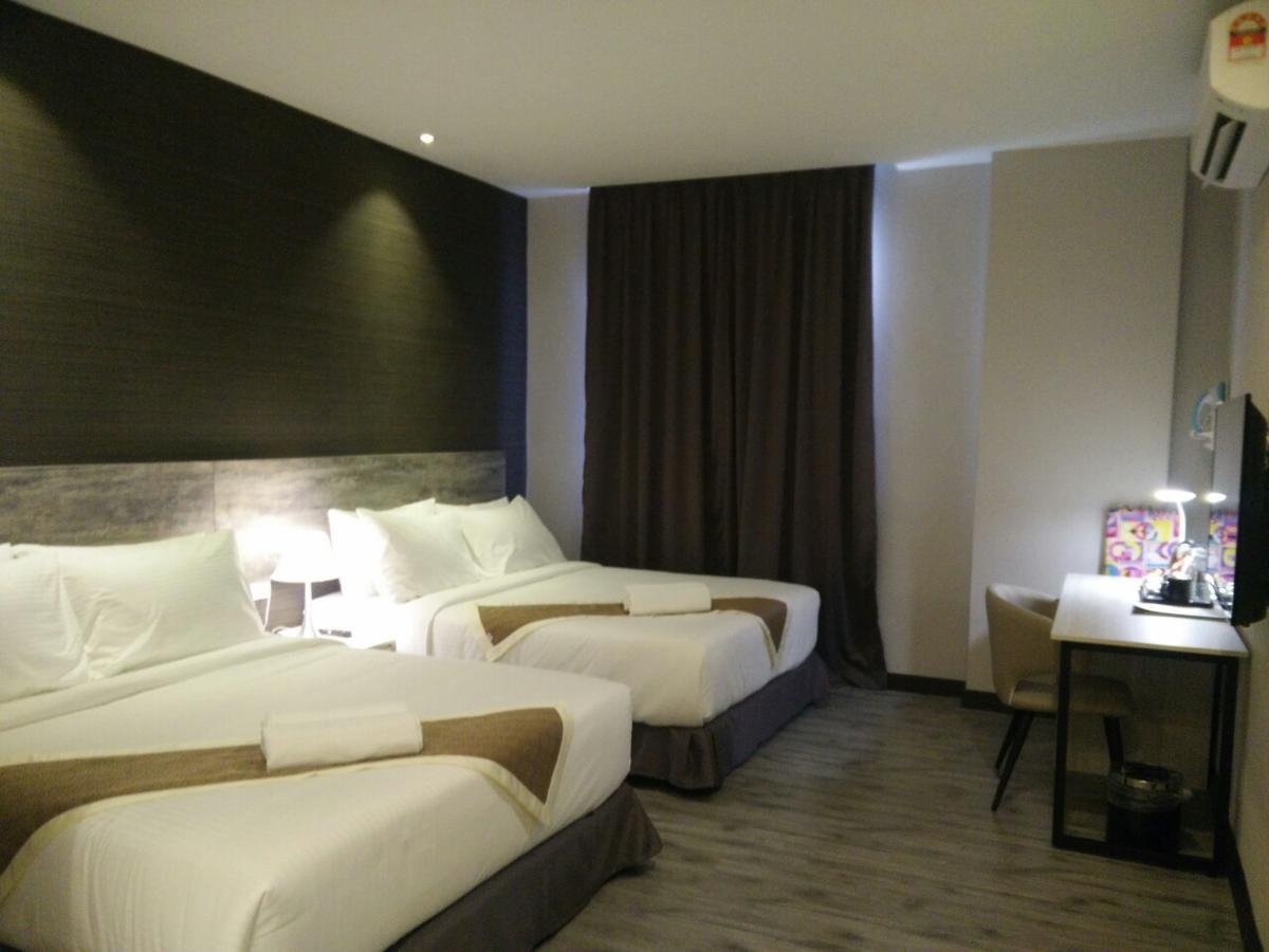 The Leverage Business Hotel Johor Bahru Extérieur photo