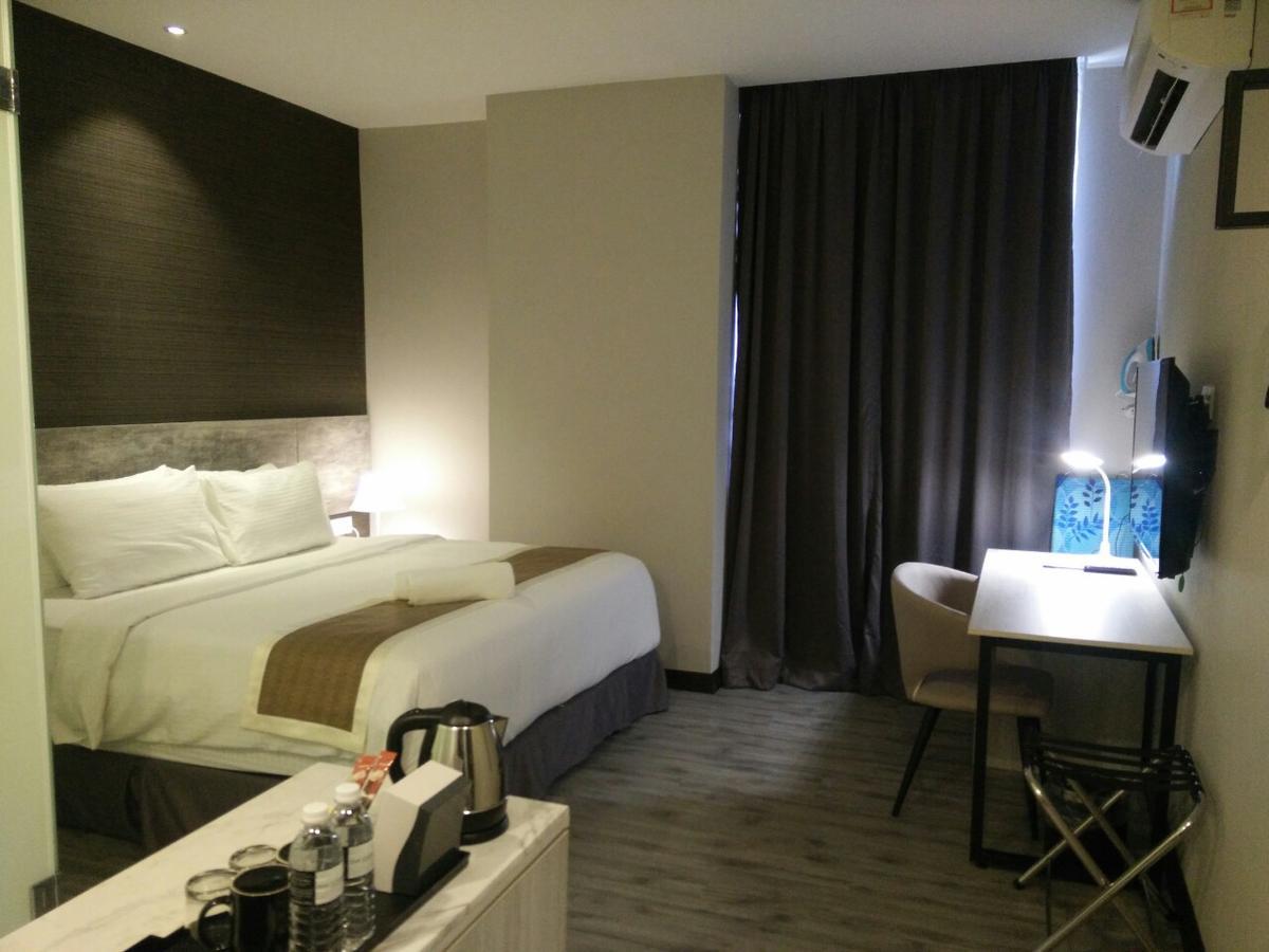 The Leverage Business Hotel Johor Bahru Extérieur photo
