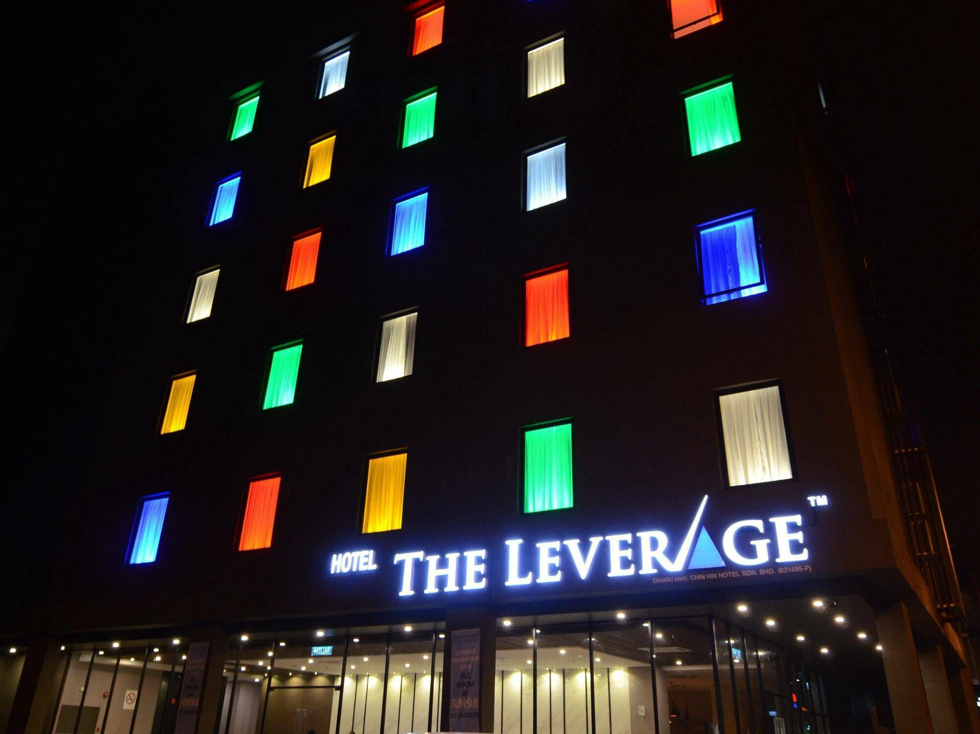 The Leverage Business Hotel Johor Bahru Extérieur photo